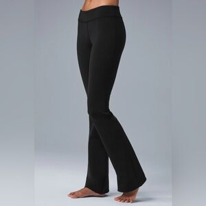 Alo Airbrush Low-Rise Bootcut Leggings